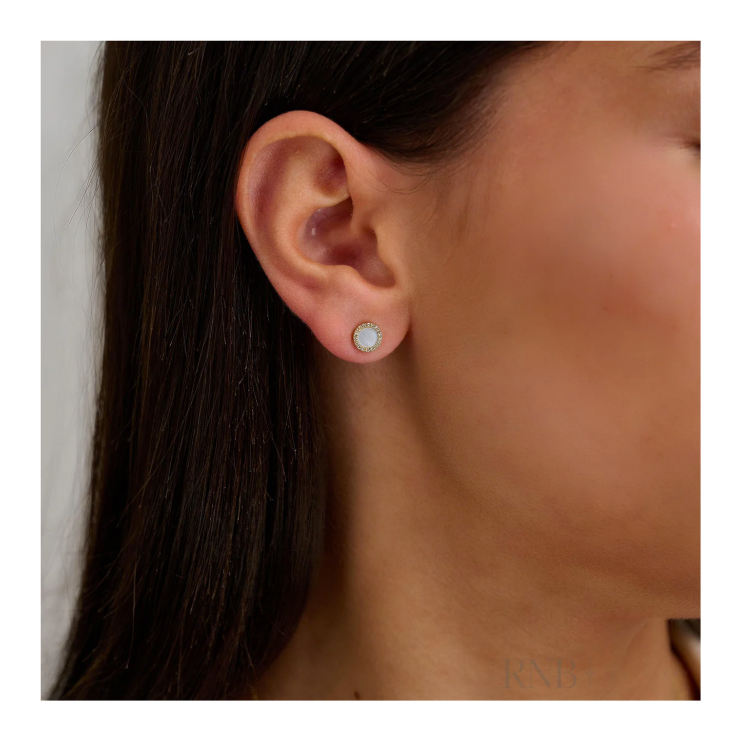 Boucles Nacre de Perle et Diamants