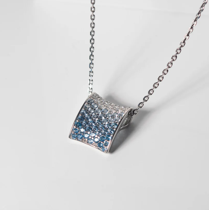 Collier Feline Concavo